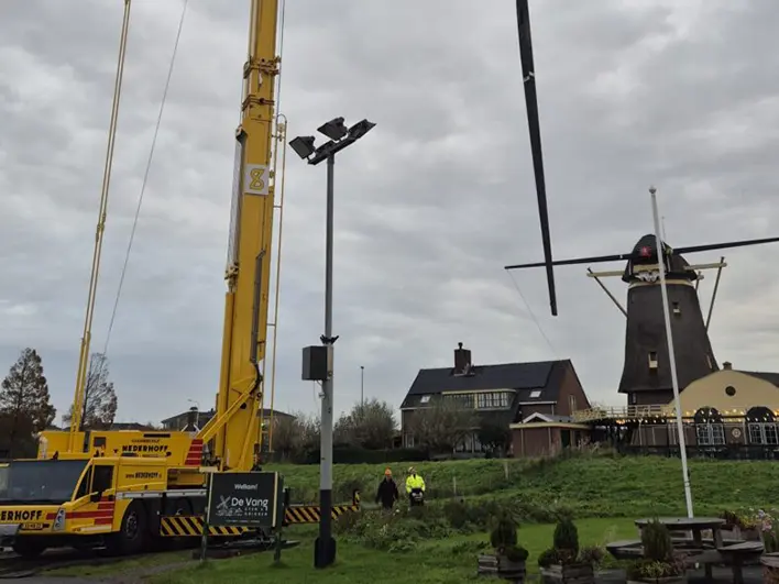 Vervanging wieken Windlustmolen Nootdorp